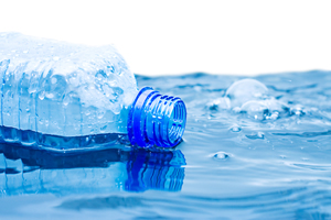 bottled water plastic pollution