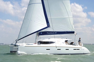 Nautitech 44 cat Grande Croisiere