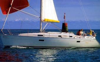 Charter Yacht Beneteau 362 (2 Cabin) - St Vincent/Grenadines