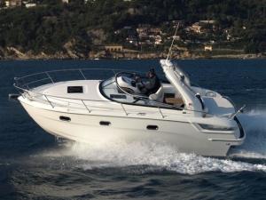 Charter Yacht Bavaria 28 Sport - 1 Cabin - Mahon