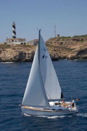 Charter Yacht Bavaria 31 - 2 Cabins - Tortola, BVI