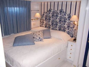 DUKE TOWN - Heesen Motor Yacht - 5 Cabins - French - French Riviera