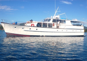 Charter Yacht FLAME - Feadship Classic Yacht - 3 Cabins - Virgin Islands - Leeward Islands - Windward Islands