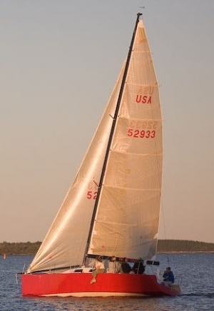 Charter Yacht Hallett 33 Racing yacht