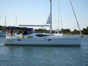 Charter Yacht Jeanneau 42DS - 2 Cabins - A/C - British Virgin Islands