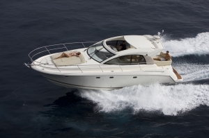 Charter Yacht Prestige 38s - 2 Cabins - Villefranche - Nice - Cannes