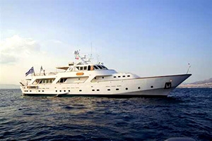 Charter Yacht RAGAZZA - 5 Cabins - Greece