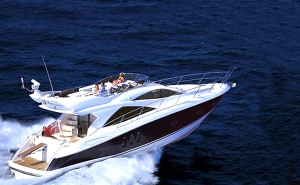 Charter Yacht Sunseeker Manhattan 50 - 3 Cabins - Split, Croatia