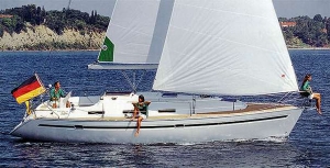 Charter Yacht Bavaria 36 Holiday - 3 Cabins - Croatia
