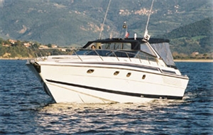 Charter Yacht Sunseeker 45 - 2 Cabins - Propriano