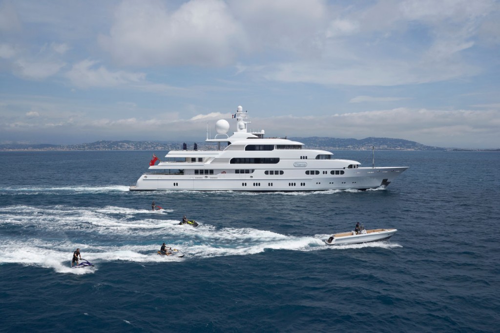 yacht charter blog