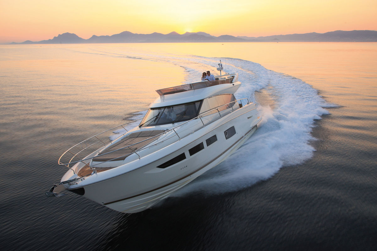 Cruise the Riviera at speed this summer!