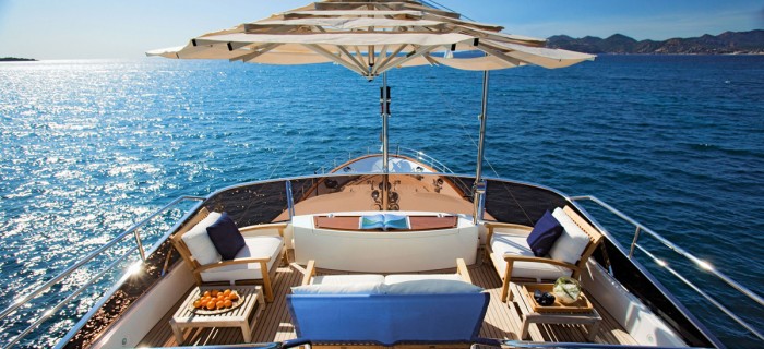 sundeck_forward