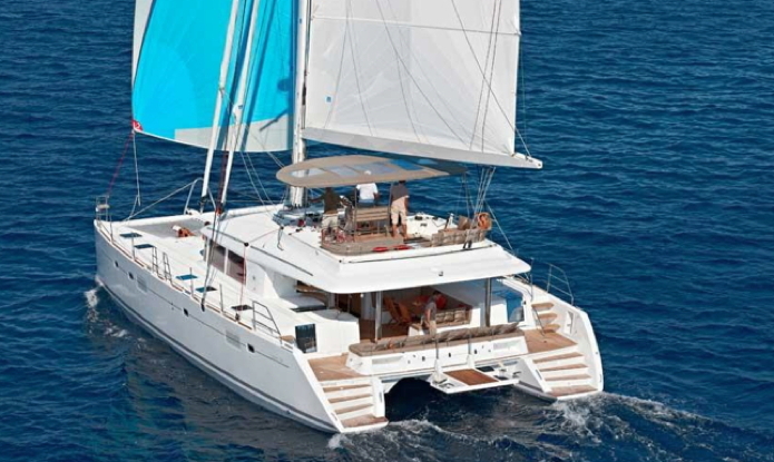 buy yacht tahiti