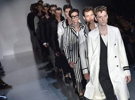 https://www.theguardian.com/fashion/2014/sep/17/gucci-milan-fashion-week-spring-summer-2015