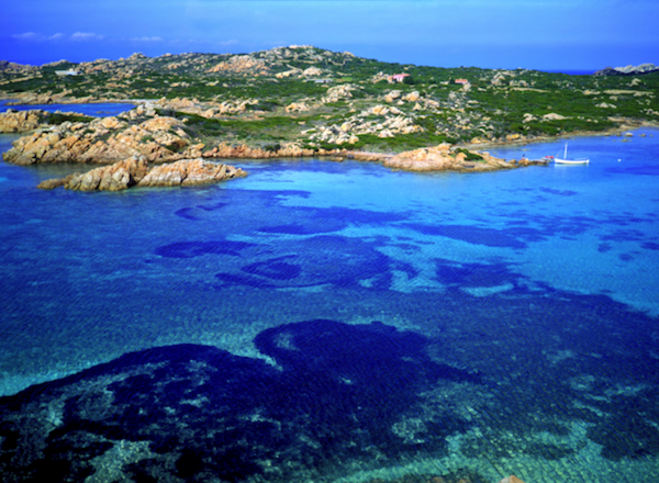 https://images.google.fr/imgres?imgurl=https://www.sardegnaturismo.it/sites/default/files/00%2520Isole%2520La%2520Maddalena.jpg%3Fu%3D%252Fen%252Fpoint-of-interest%252Fla-maddalena&imgrefurl=https://www.sardegnaturismo.it/en/point-of-interest/la-maddalena&h=1625&w=2298&tbnid=pR3hWhgxjRvQbM:&tbnh=90&tbnw=127&docid=pMSJkWFx1WGYRM&usg=__SjTiX2-vJ5OHRk5plys-IATEOYc=&sa=X&ved=0ahUKEwiPuoau2qTLAhXFtRoKHRmLDLkQ9QEINzAC