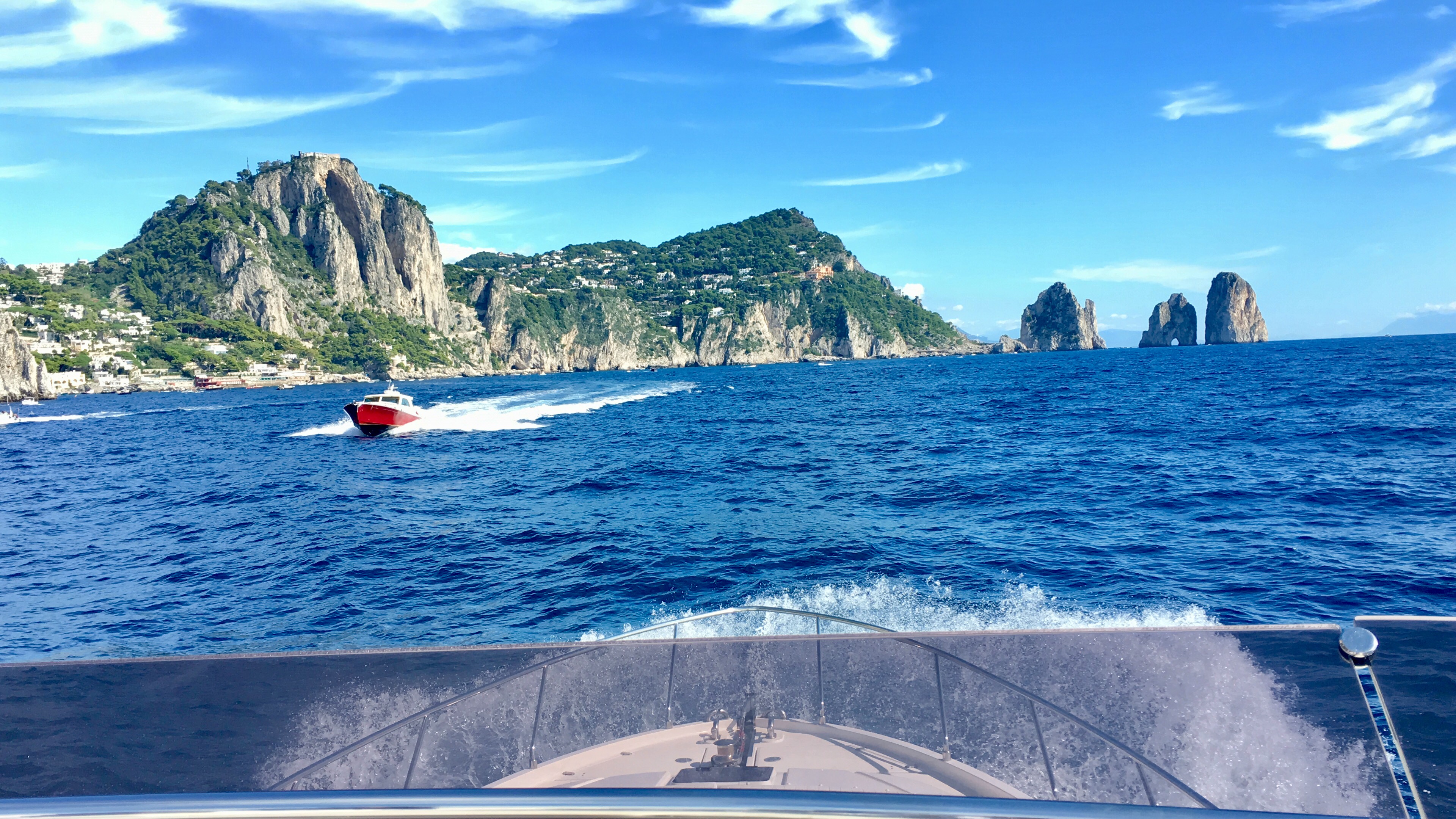 Cruising to Capri