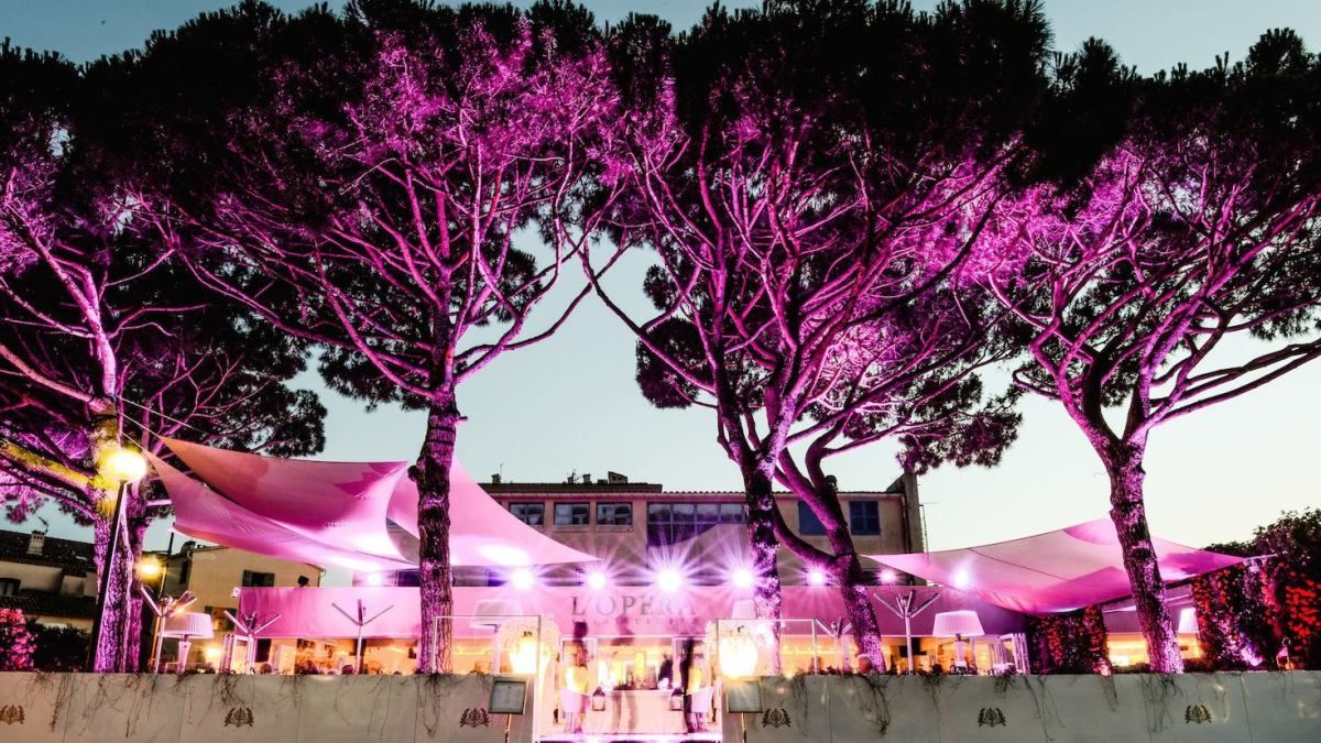 L'Opera St Tropez, Boatbookings Luxury Yacht Charter