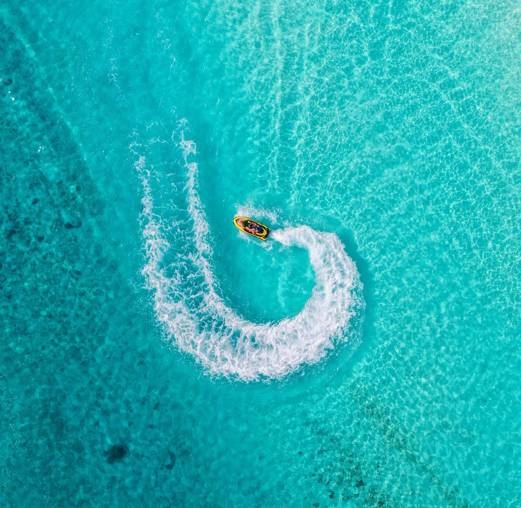 Motor Yacht Jet Ski Bahamas