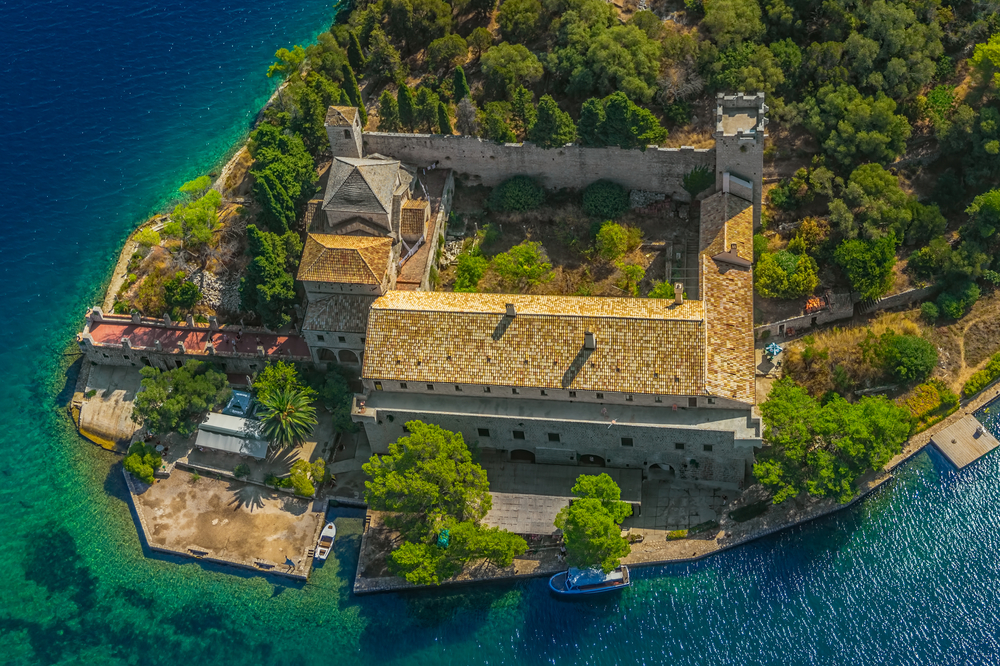 croatia, croatia yacht charter guide, croatia guide, overview of croatia