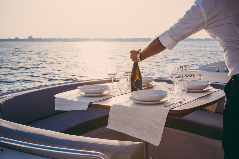 luxury motor yacht, mega yacht, super yacht, yacht charter