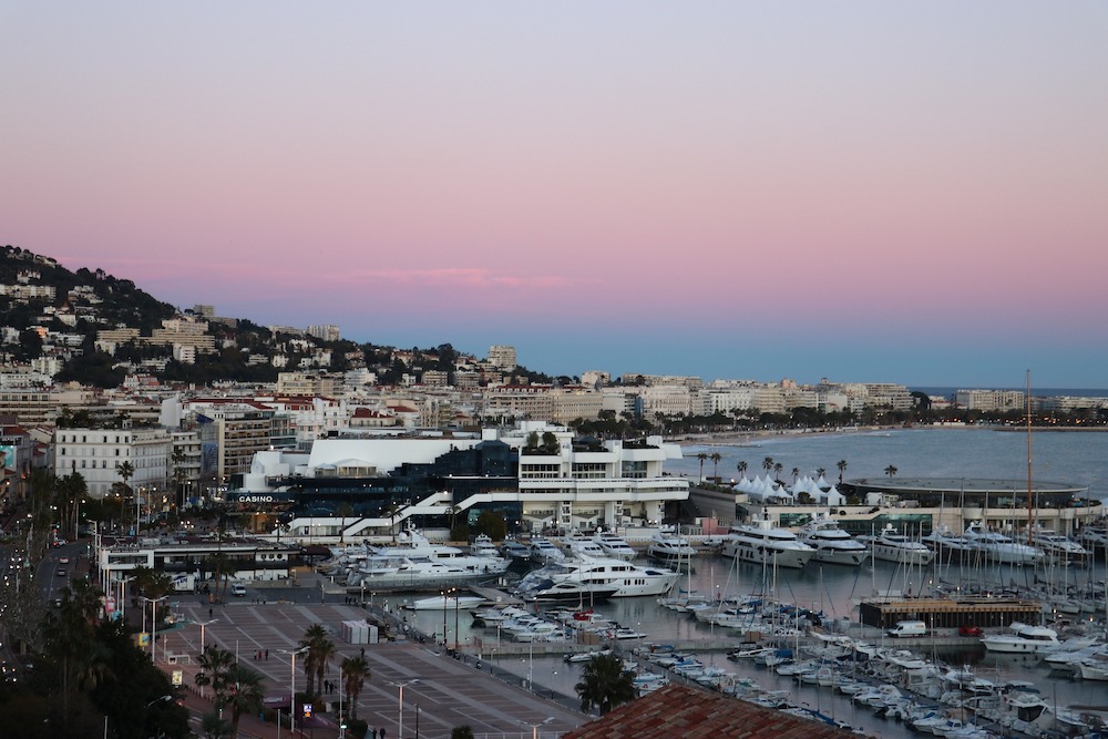 luxury motor yacht, mega yacht, super yacht, yacht charter, Cannes, French Riviera yacht charter