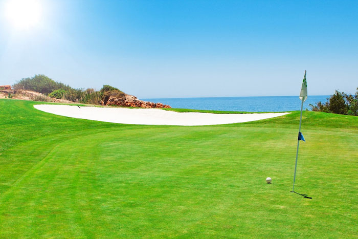 Enjoy playing on this gorgeous golf course in Tahiti