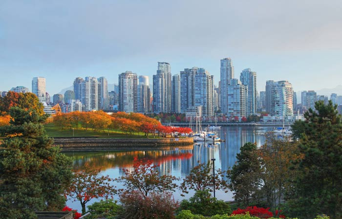 Charter a yacht in Vancouver