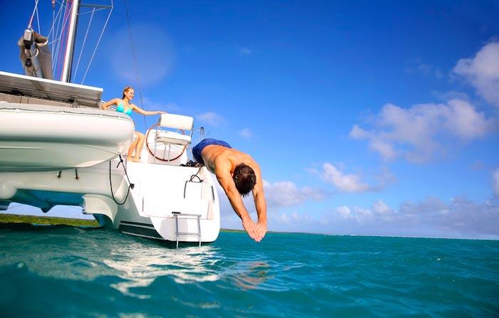 Dive straight into your yacht charter in the French Riviera