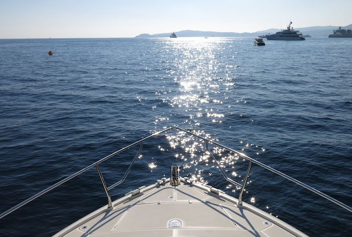 Apps to enhance your next yacht charter