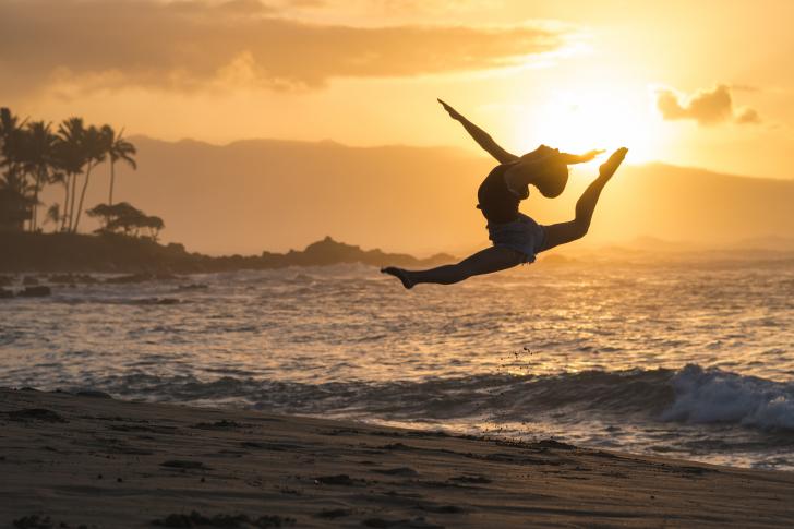 Jump for Joy with Boatbookings
