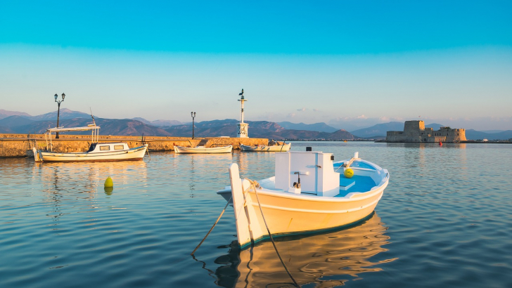 Saronic Yacht Charter