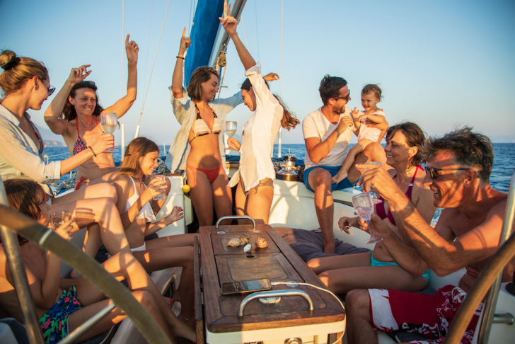 Thanksgiving yacht charter with the family