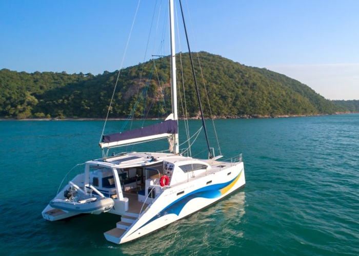 Island Spirit 410