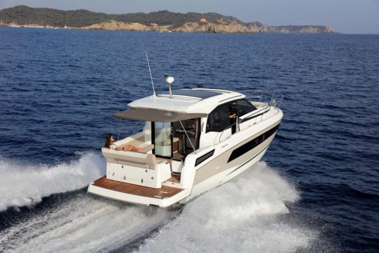Jeanneau Power NC 33