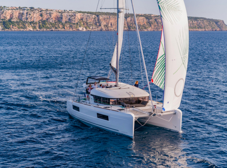 Lagoon 40