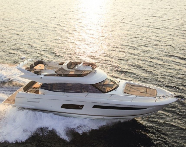 Prestige 560