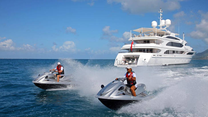 luxury motor yacht, mega yacht, super yacht, yacht charter
