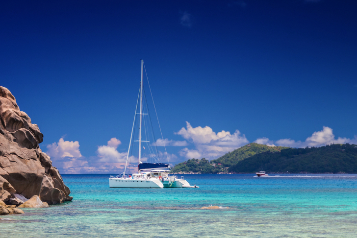 seychelles charter guide