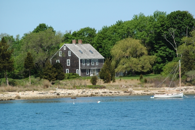 Shelter Island yacht charters and boat rentals