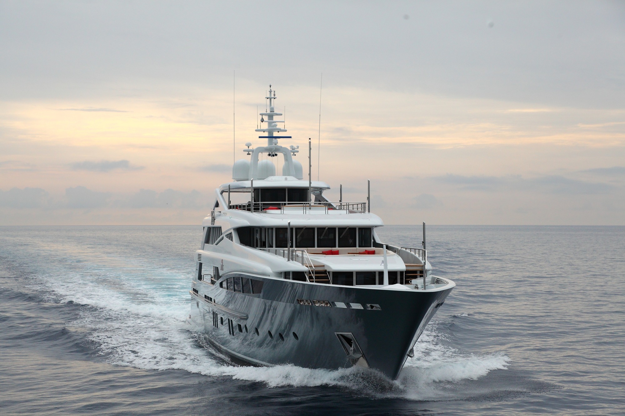 2 LADIES Rossinavi 152 Luxury Superyacht Running