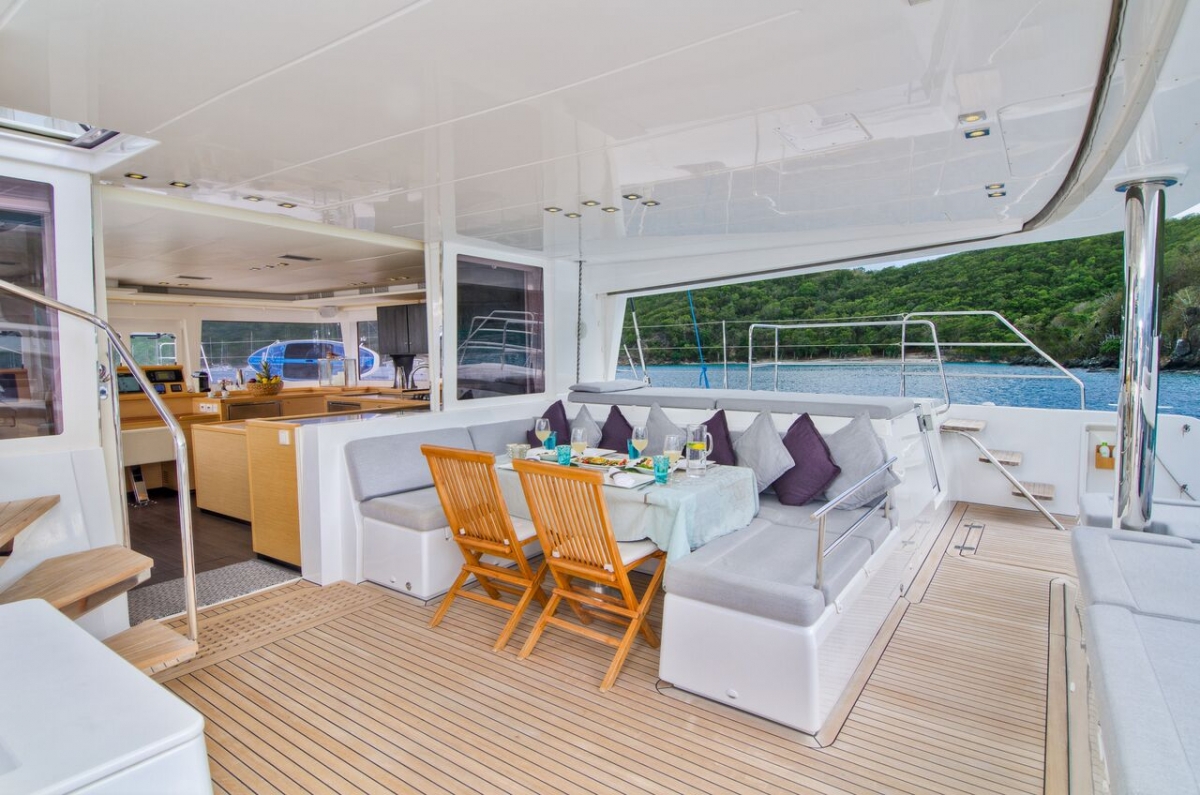 Altesse Lagoon 560 Aft Deck and Dining area