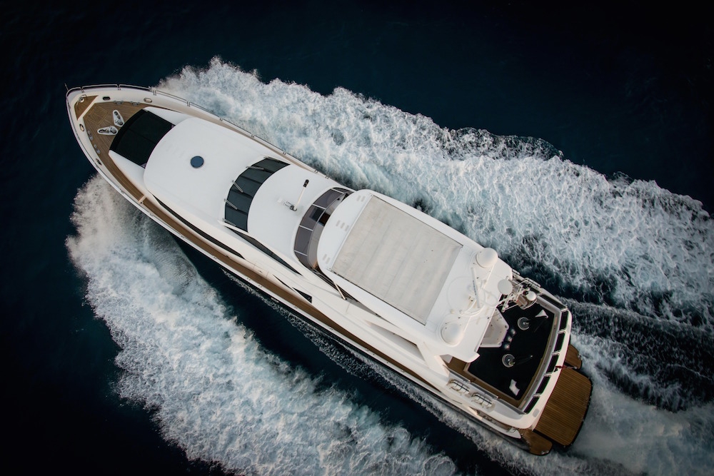BLACK %26 WHITE - Cruising 3