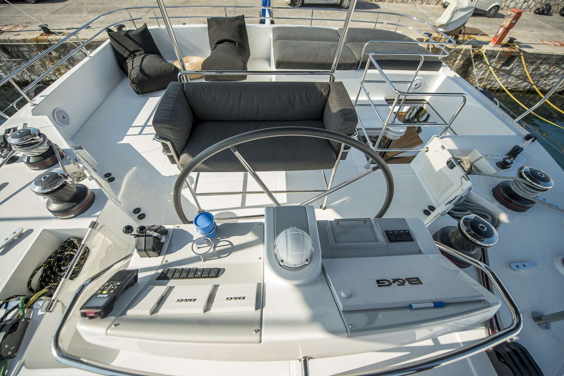 Boom Catamaran Flybridge