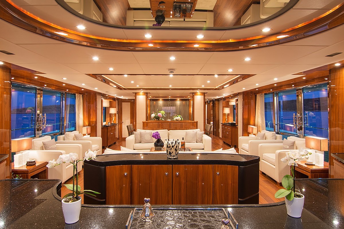 Pathos Sunseeker 40m Saloon