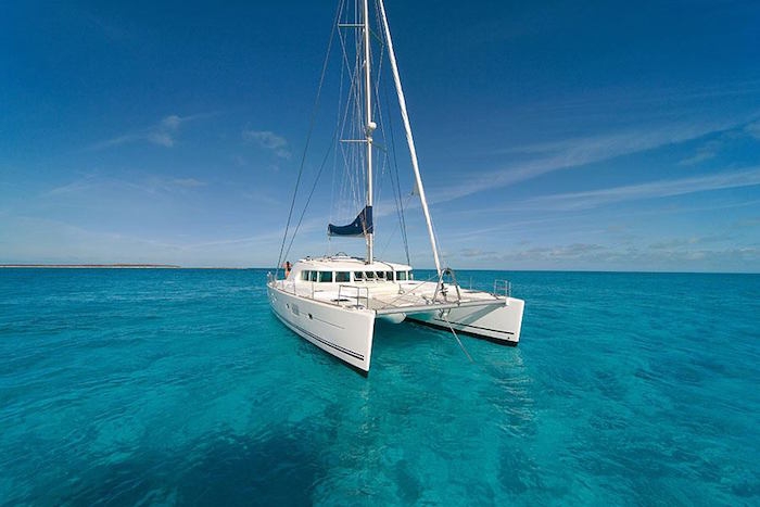 Catamaran vacation in Belize