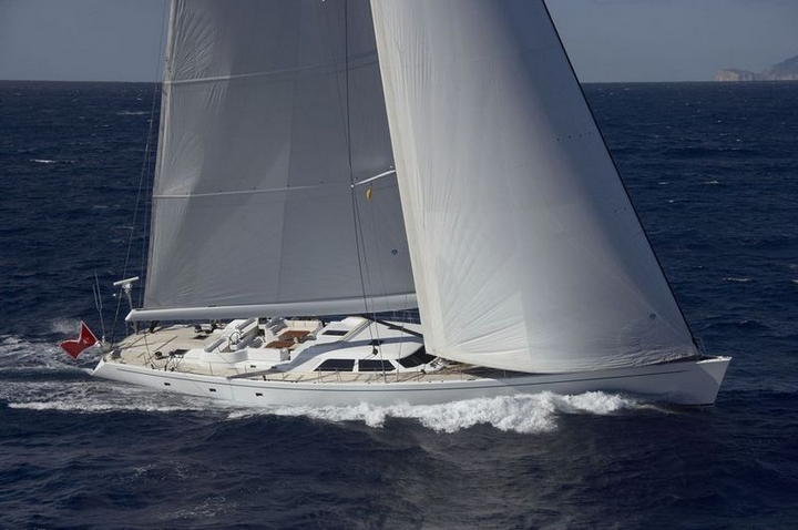 McMullen Wing 112 Sailing Charter