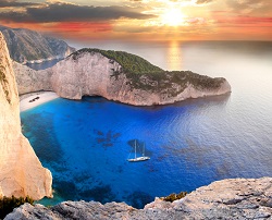Crystal clear waters, lush green landscapes and a fantastic range of boats make Greece the perfect charter destination.