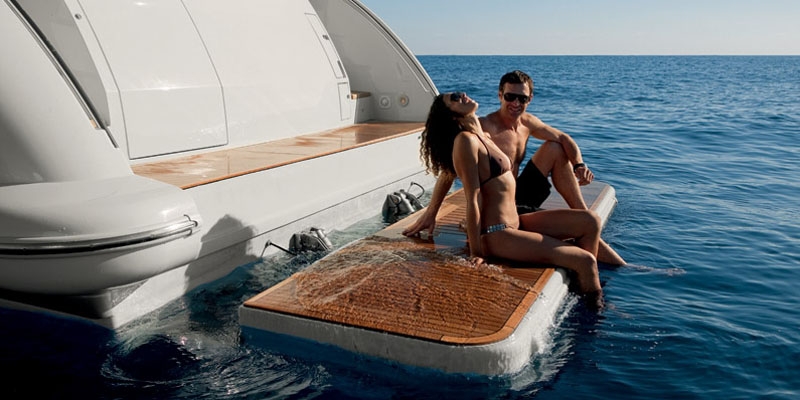 Relax on the Sumptuous Super Yacht Charter