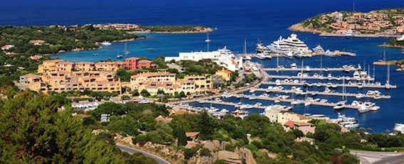 The hustle and bustle of perfect Porto Cervo in the summer